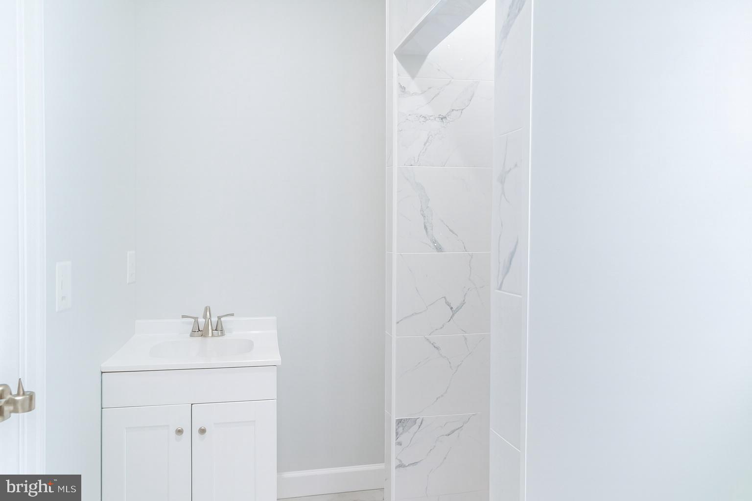 6515 TORRESDALE AVENUE