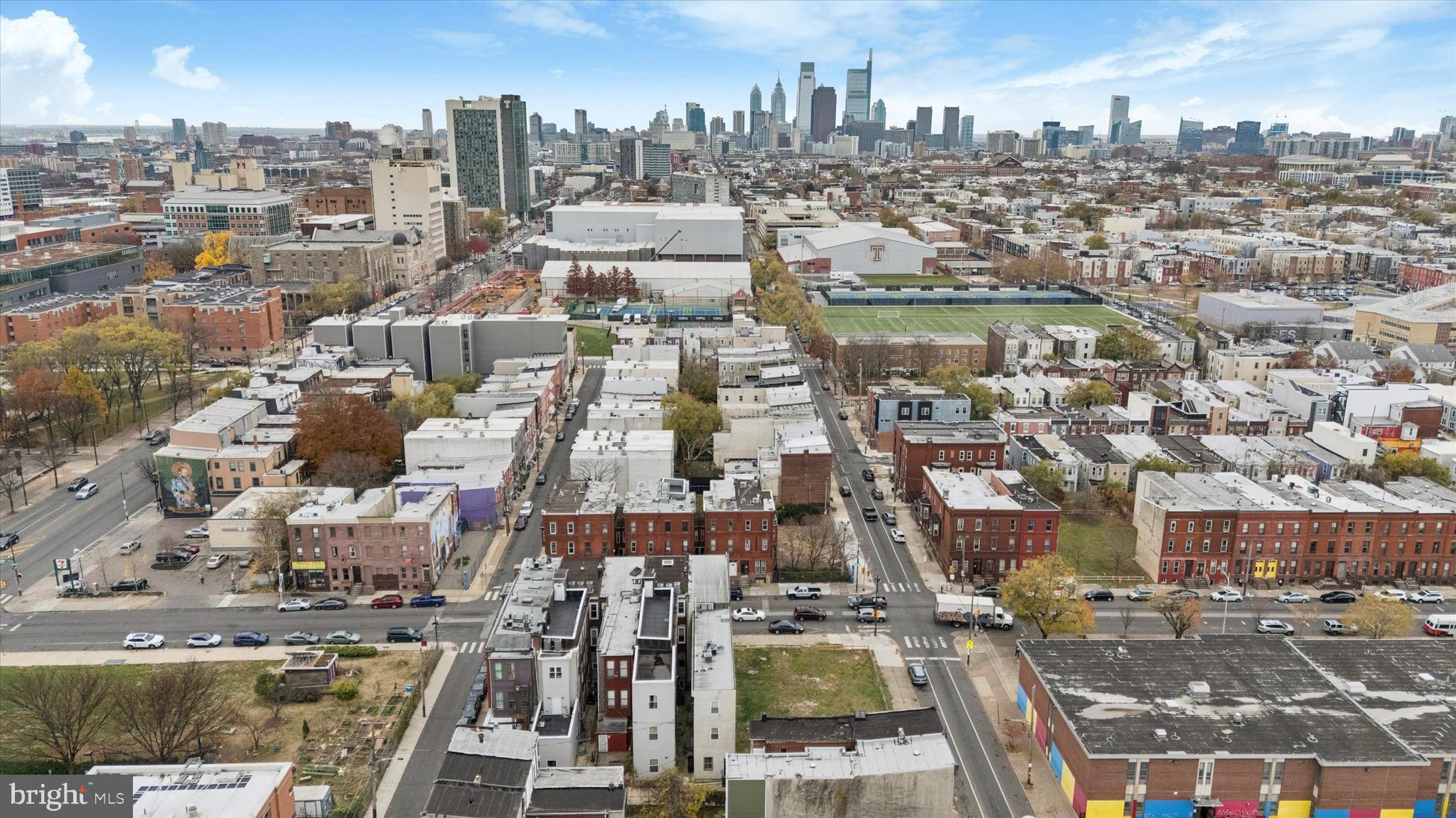 1427 W DIAMOND STREET