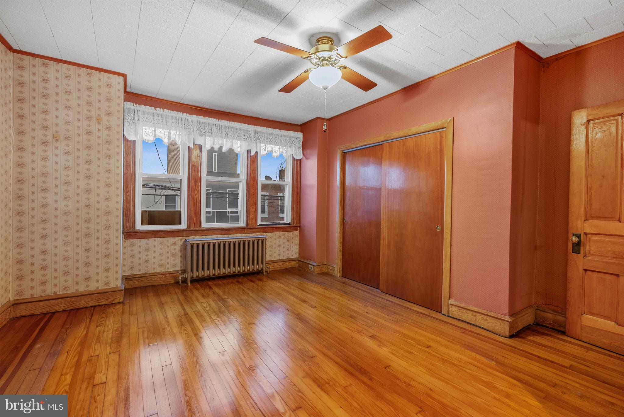 3060 EDGEMONT STREET