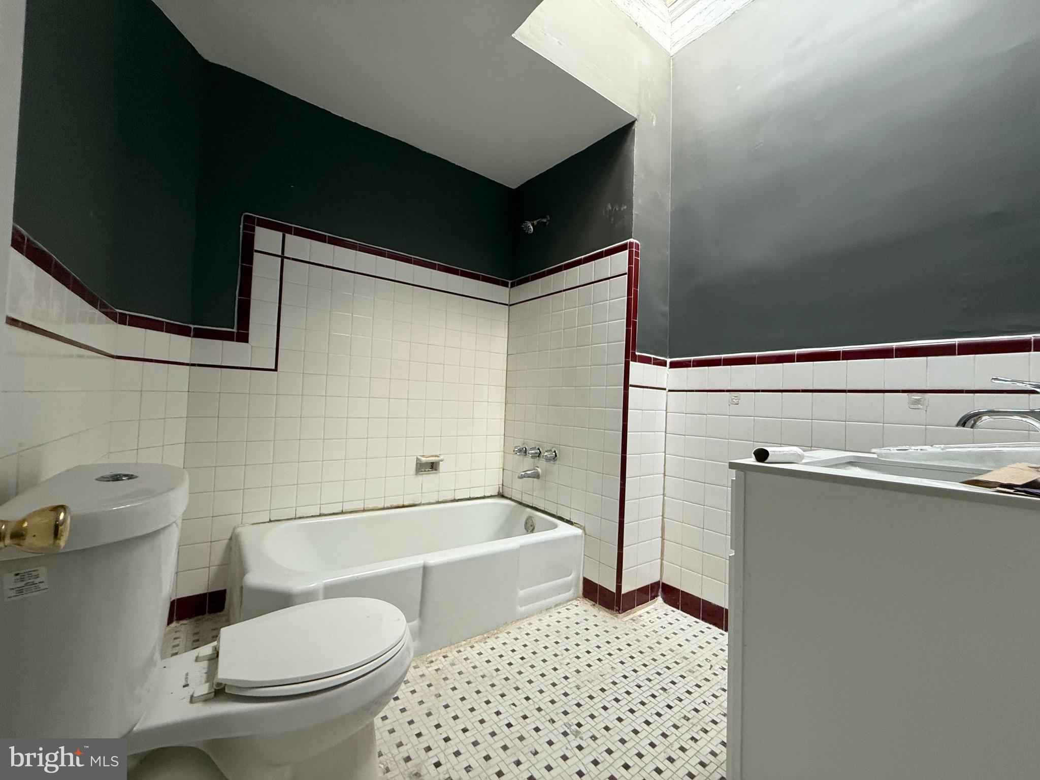 3428 BRADDOCK STREET