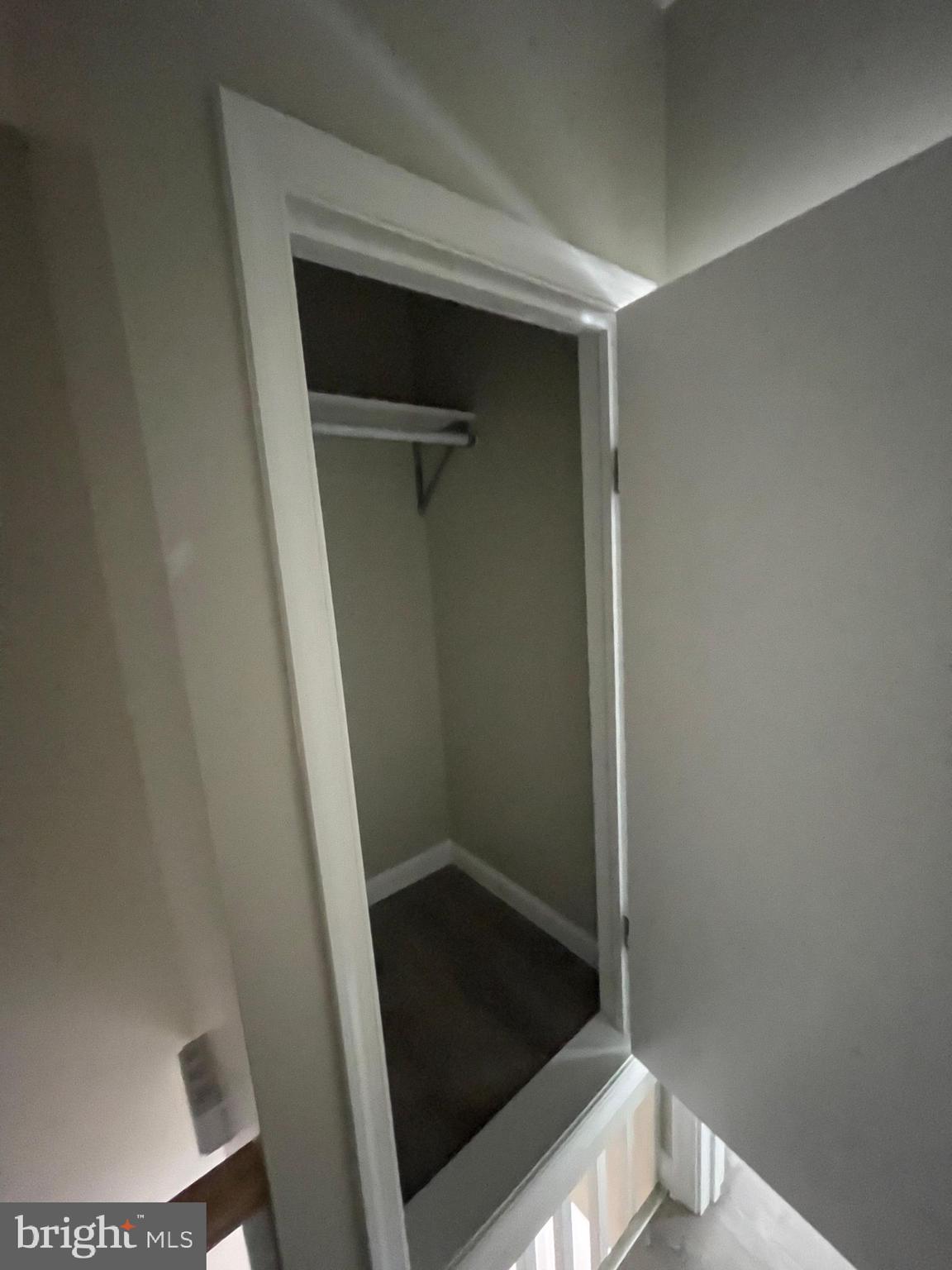 1405 W PACIFIC STREET