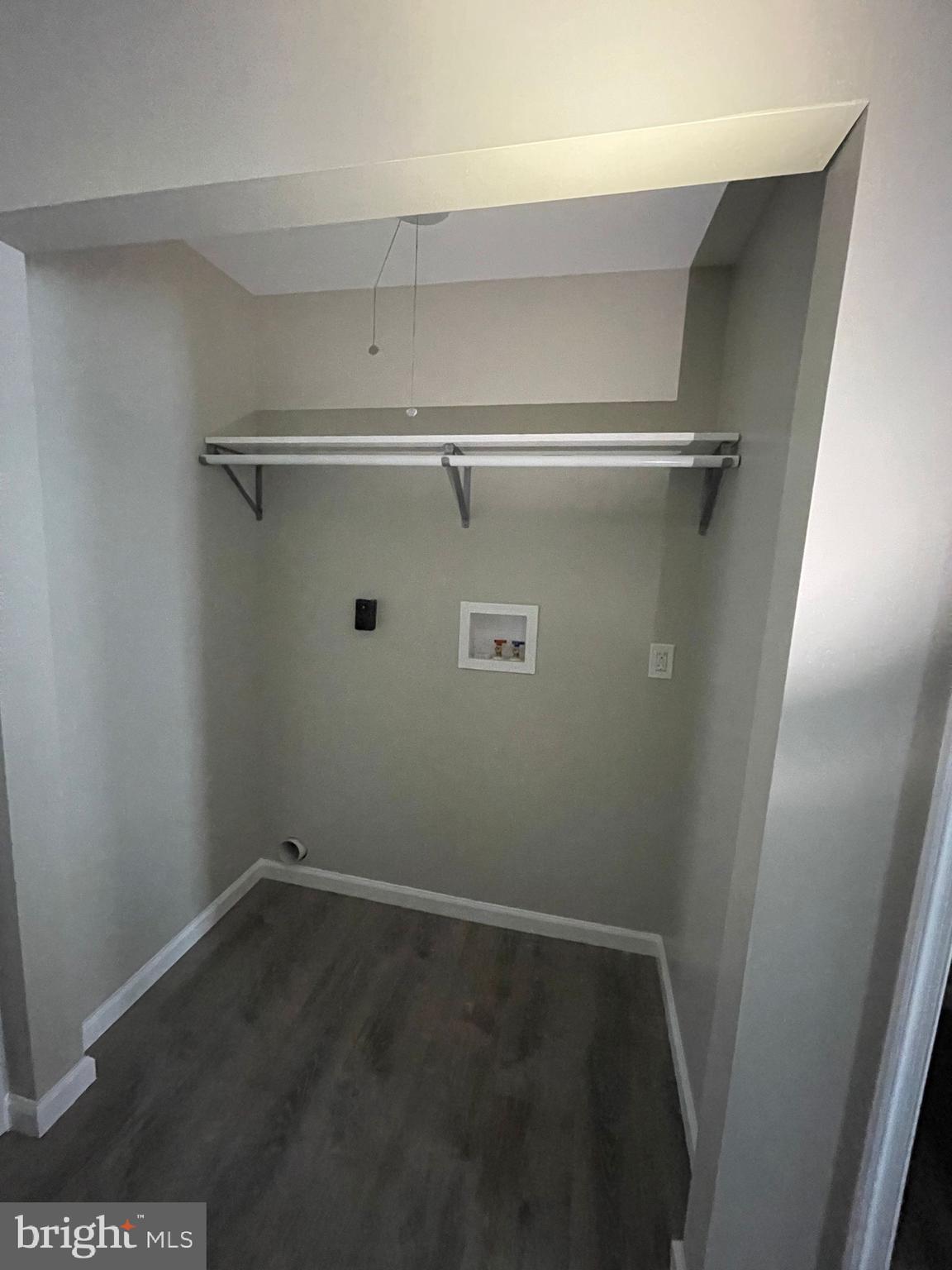 1405 W PACIFIC STREET