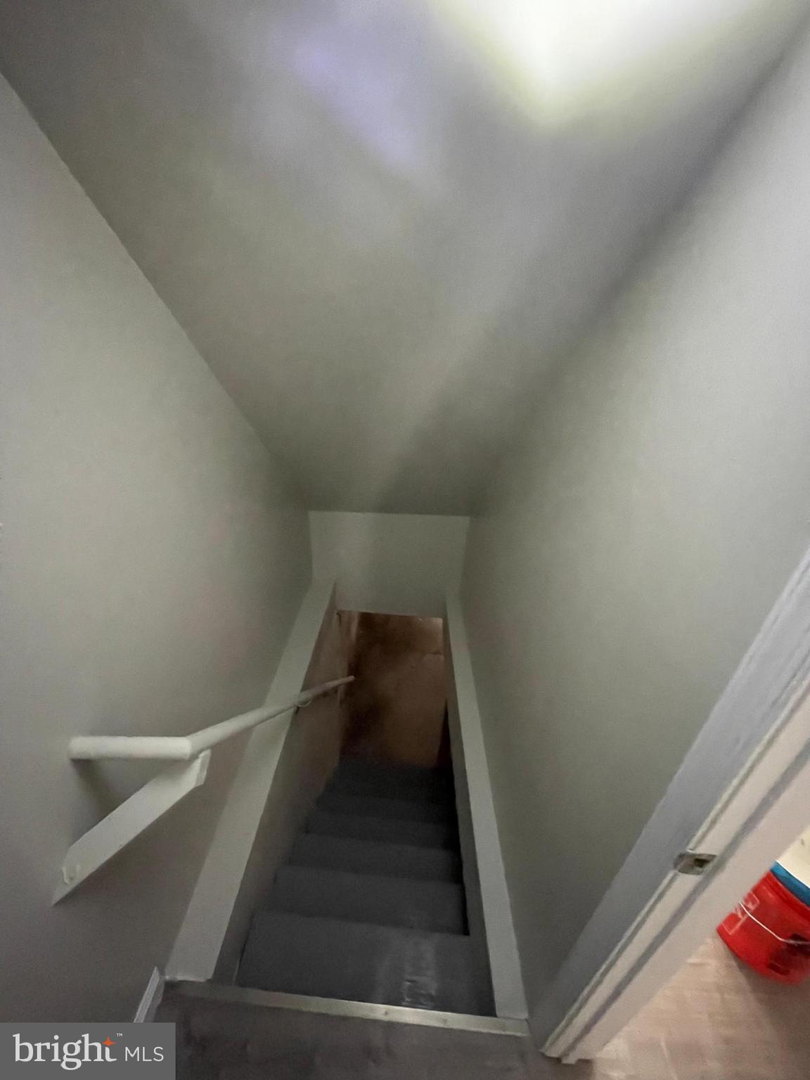 1405 W PACIFIC STREET