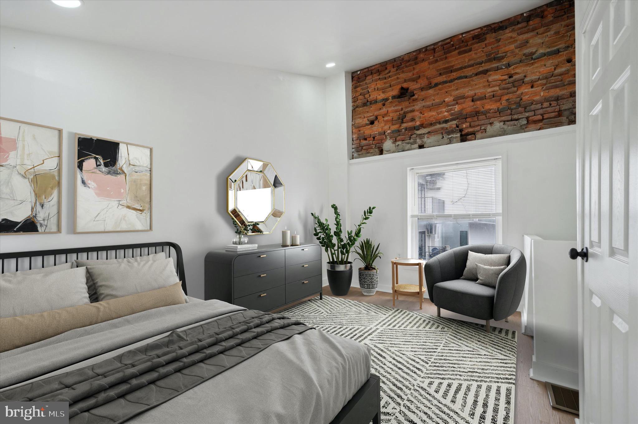 107 to 115 W THOMPSON STREET