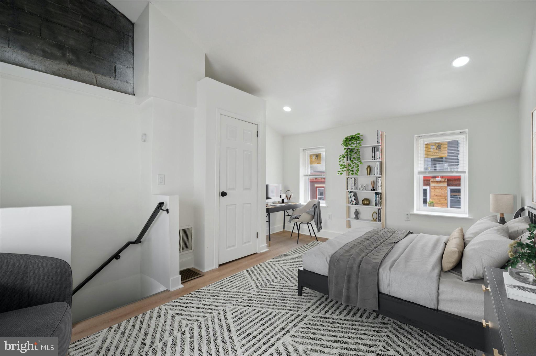 107 to 115 W THOMPSON STREET