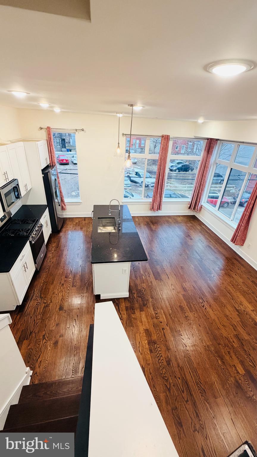 1754 N RANDOLPH STREET