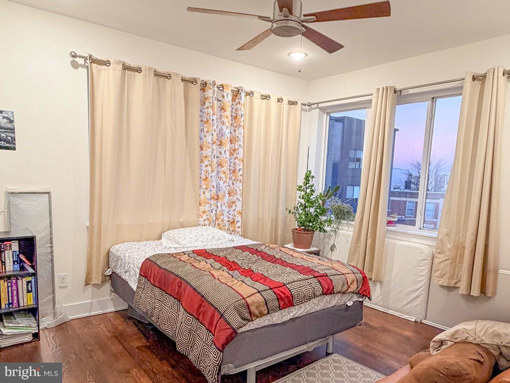 1754 N RANDOLPH STREET