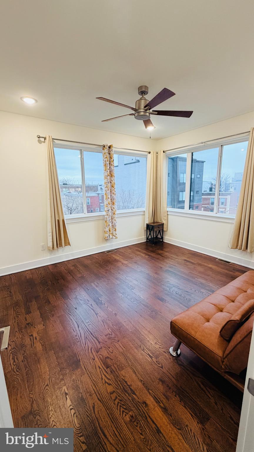 1754 N RANDOLPH STREET