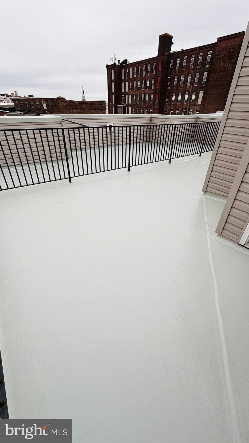 1754 N RANDOLPH STREET