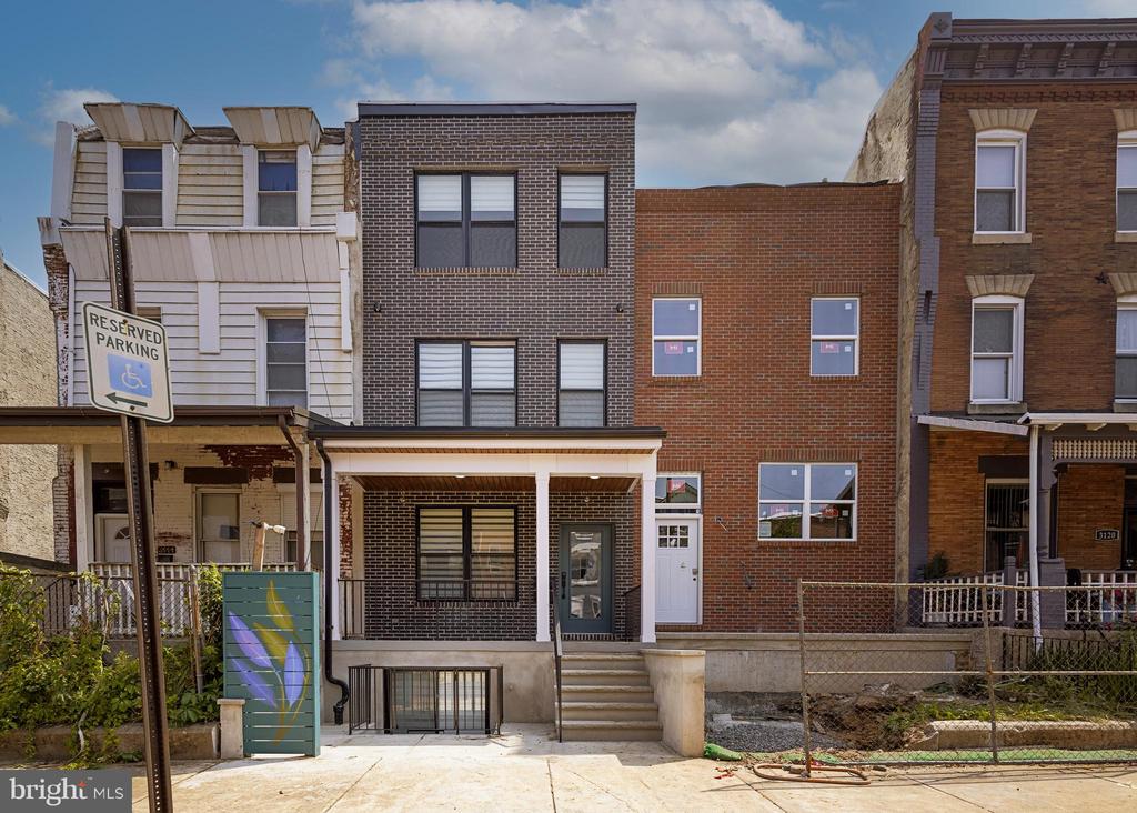 3116 CLIFFORD STREET B