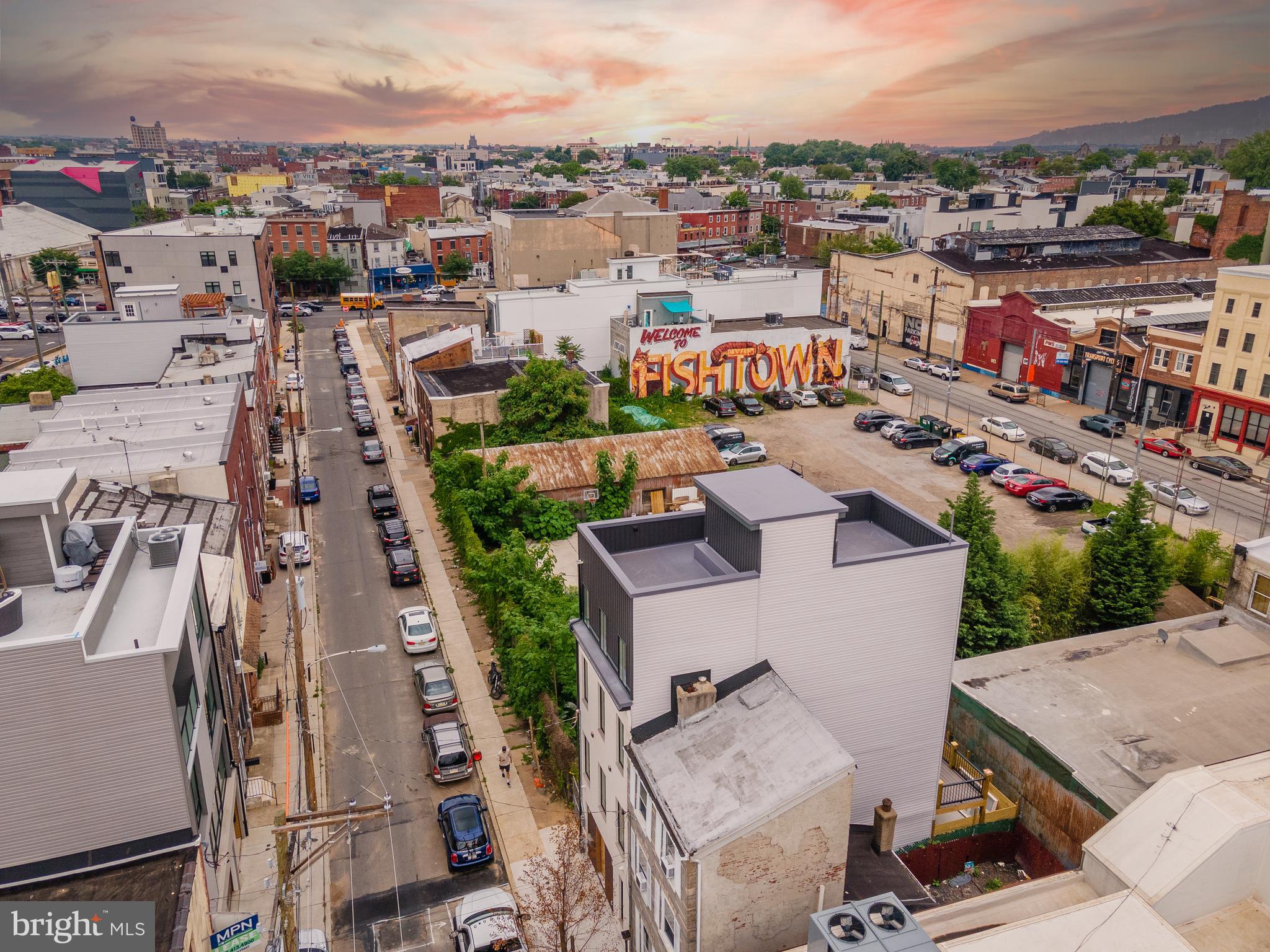 1111 E DUNTON STREET