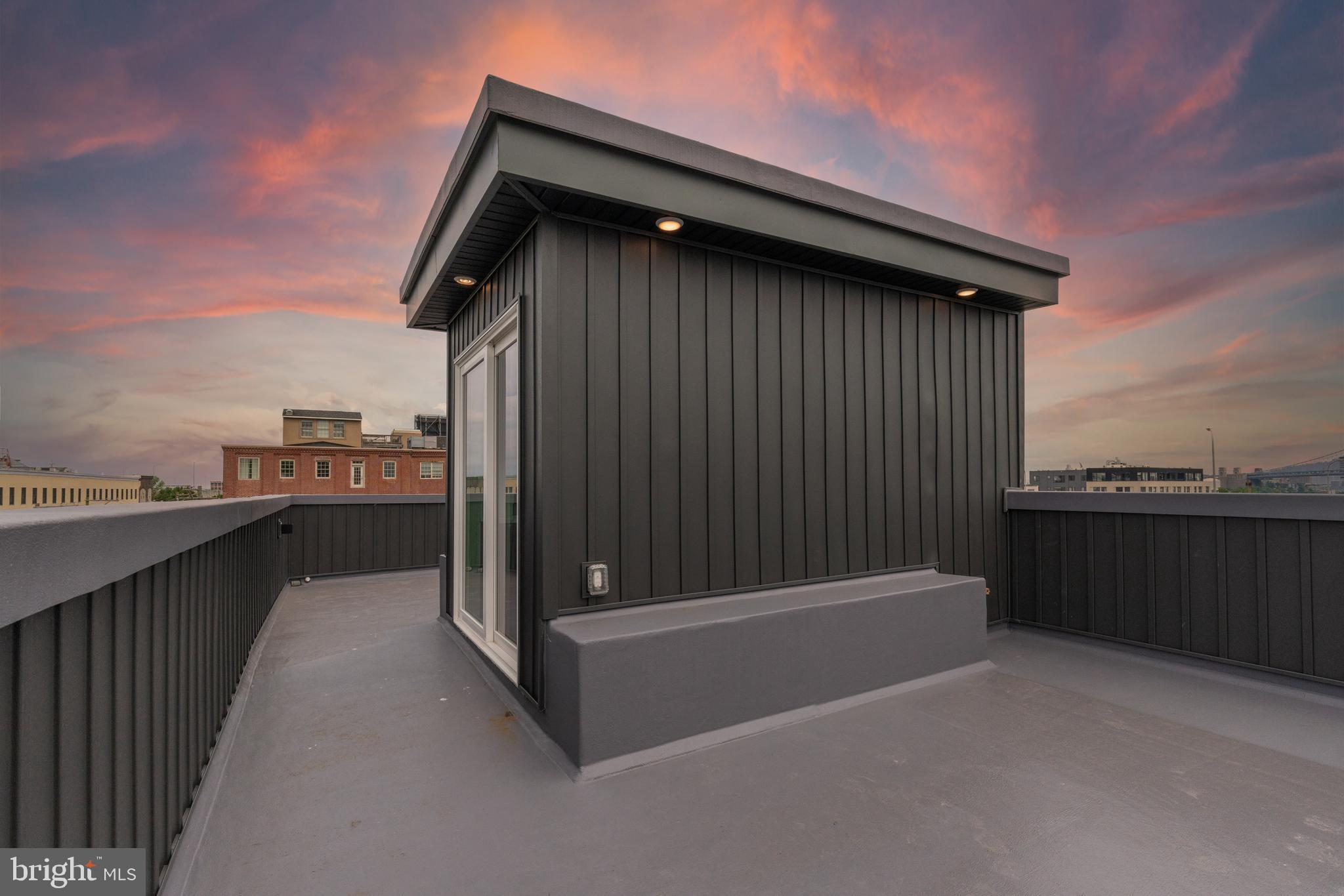 1111 E DUNTON STREET