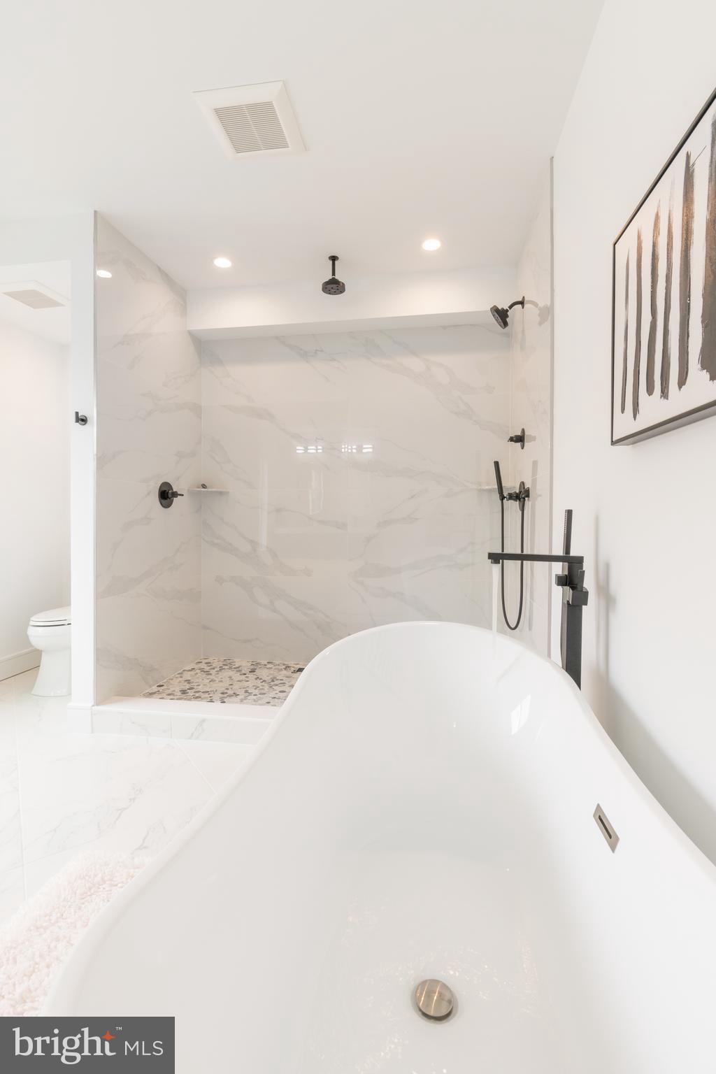 1111 E DUNTON STREET