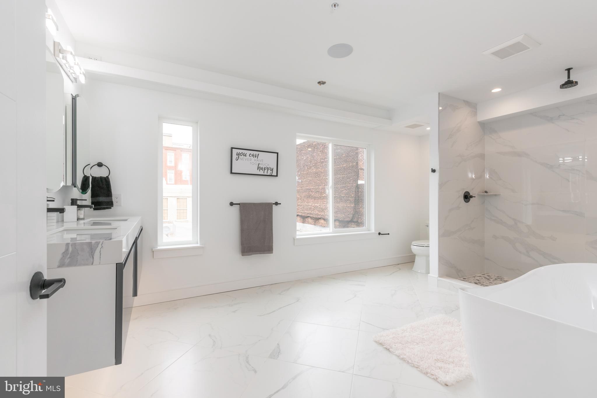 1111 E DUNTON STREET