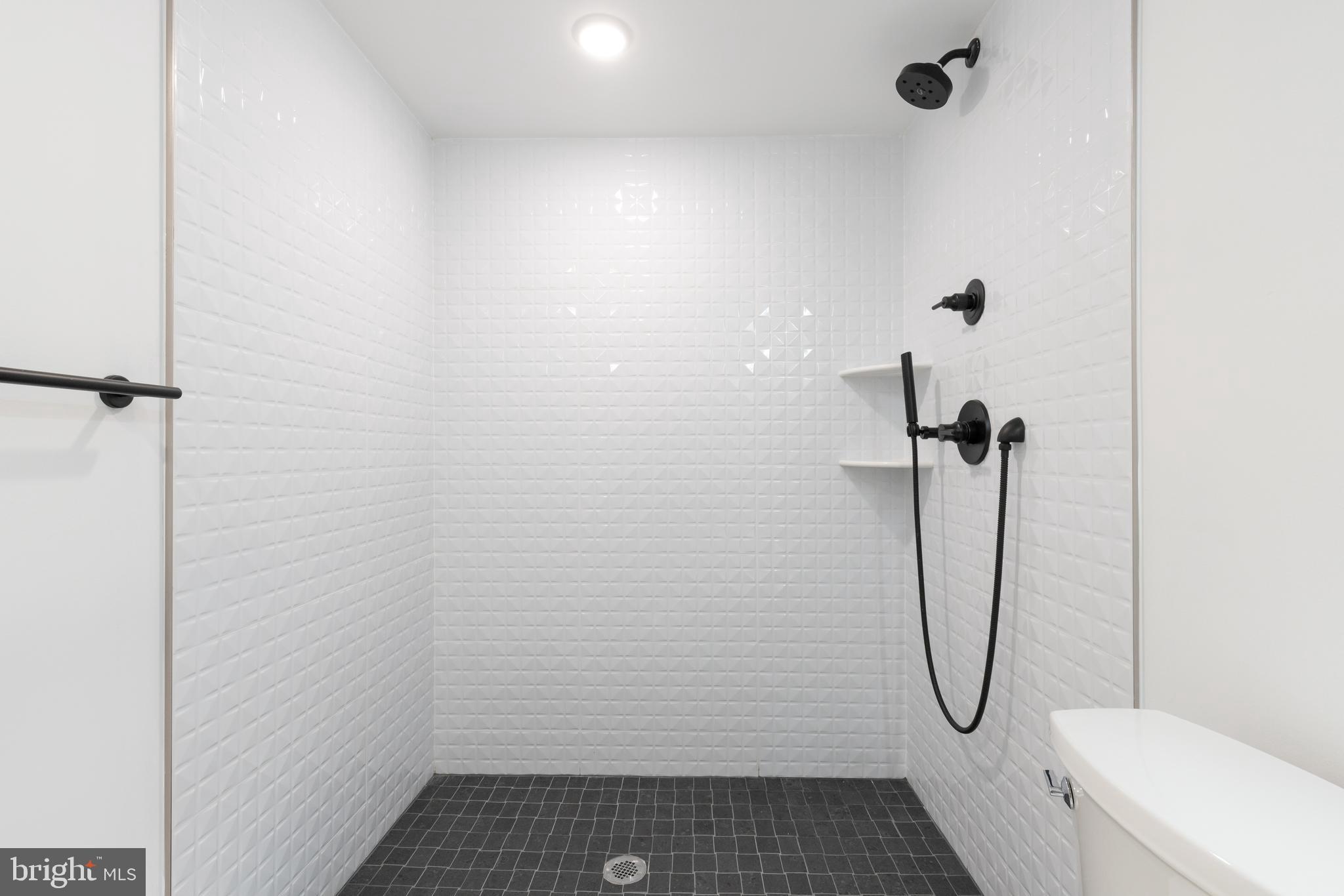 1111 E DUNTON STREET