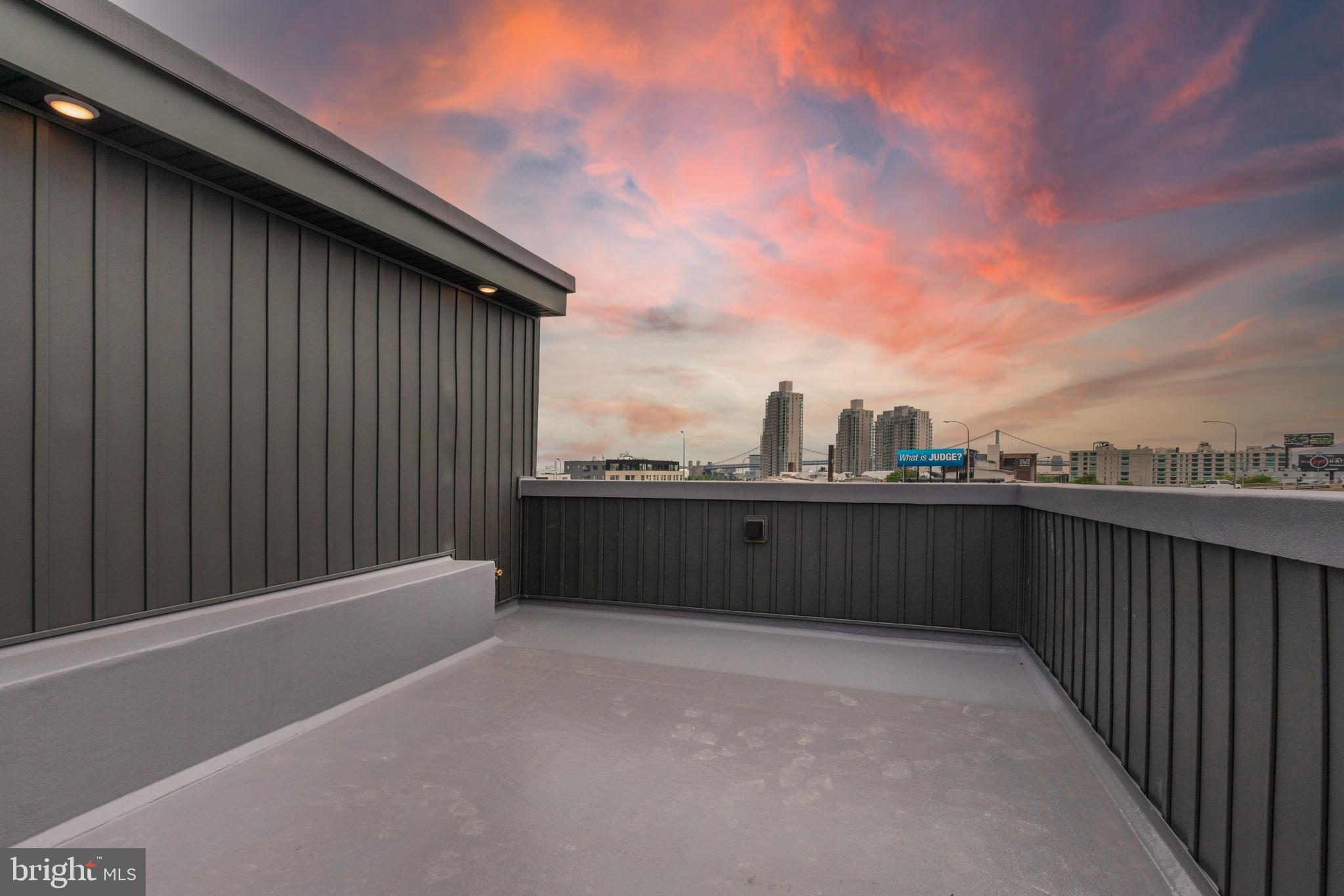 1111 E DUNTON STREET