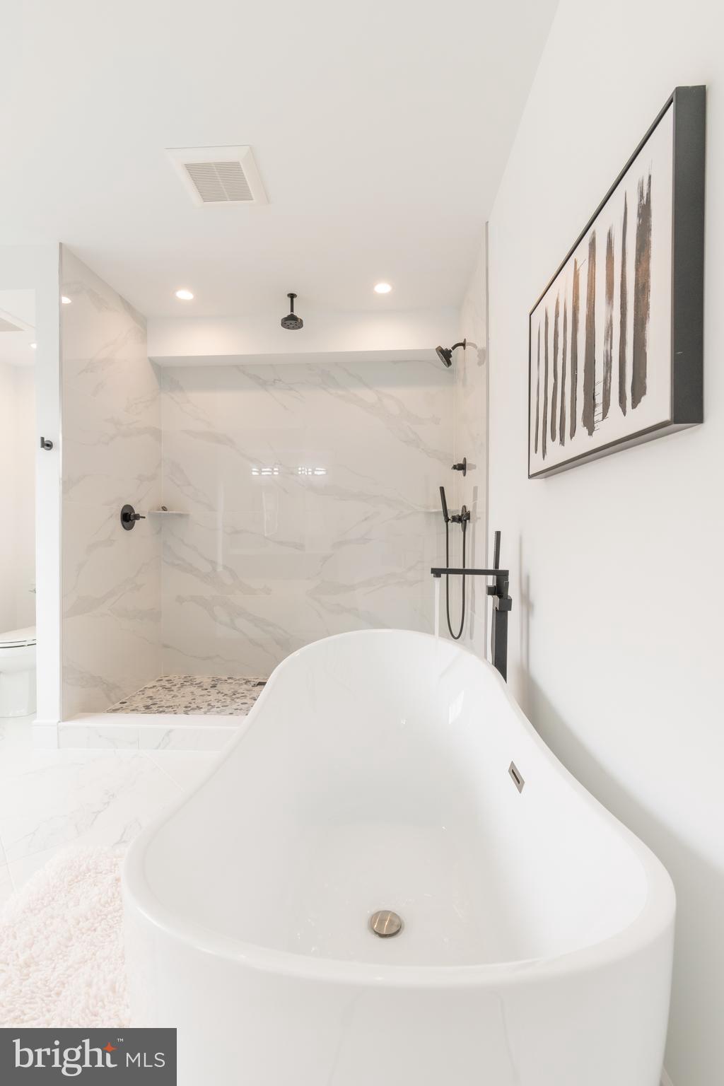 1111 E DUNTON STREET