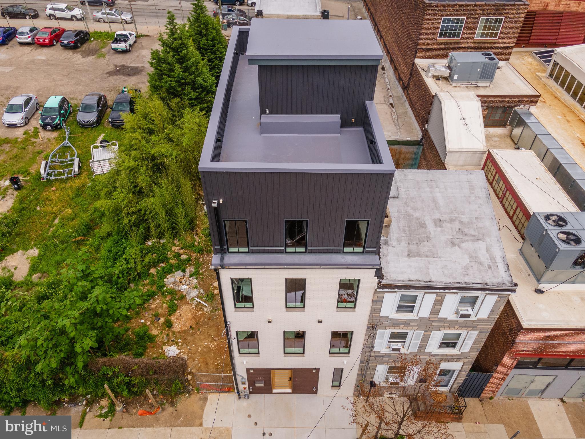 1111 E DUNTON STREET