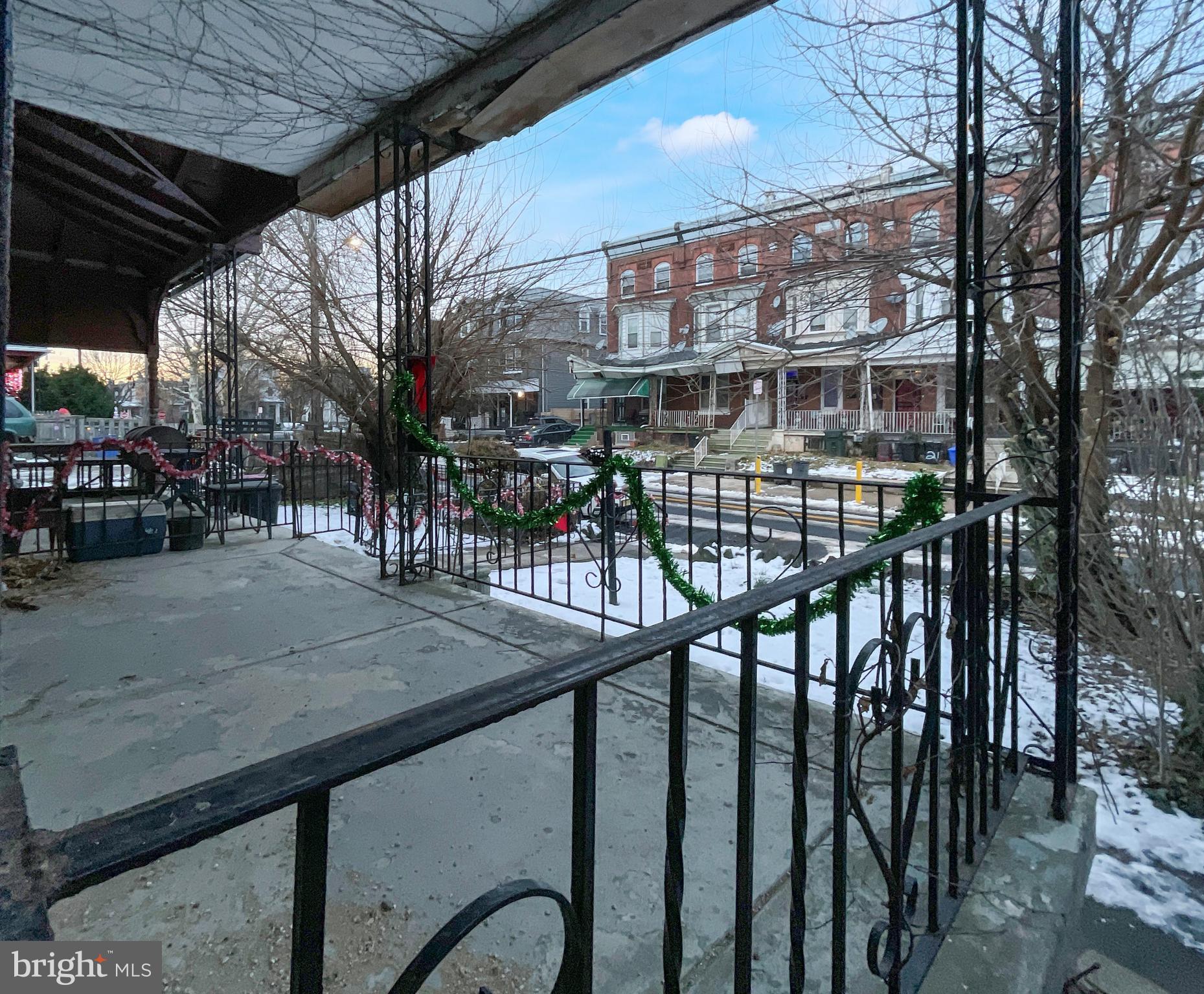 2112 W ONTARIO STREET