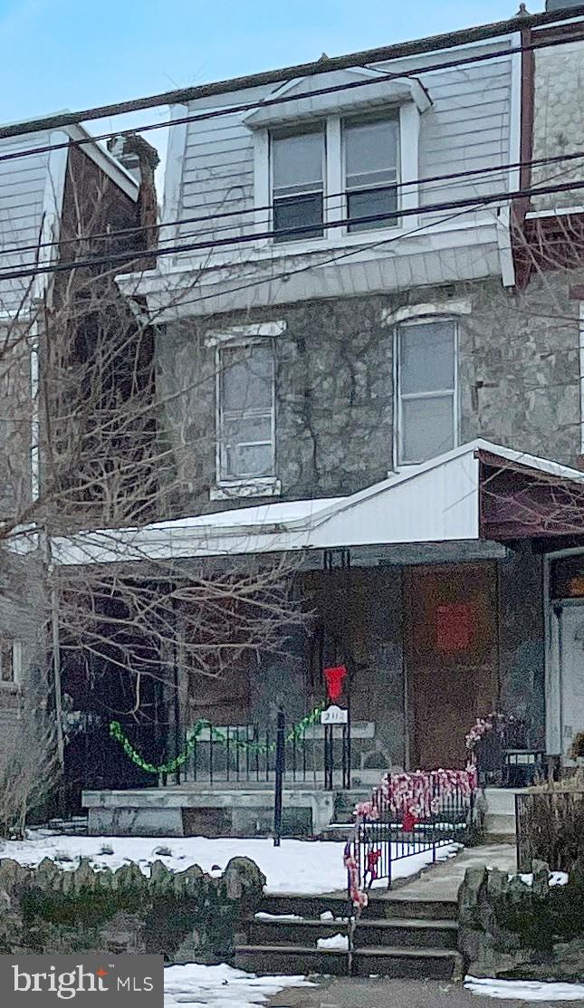 2112 W ONTARIO STREET