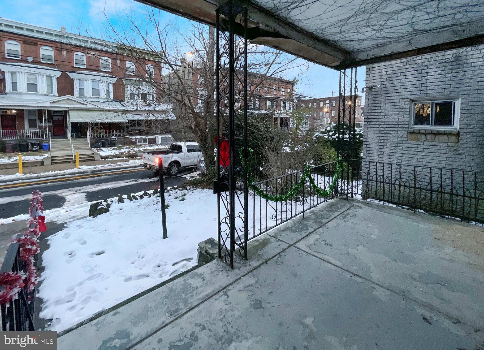 2112 W ONTARIO STREET