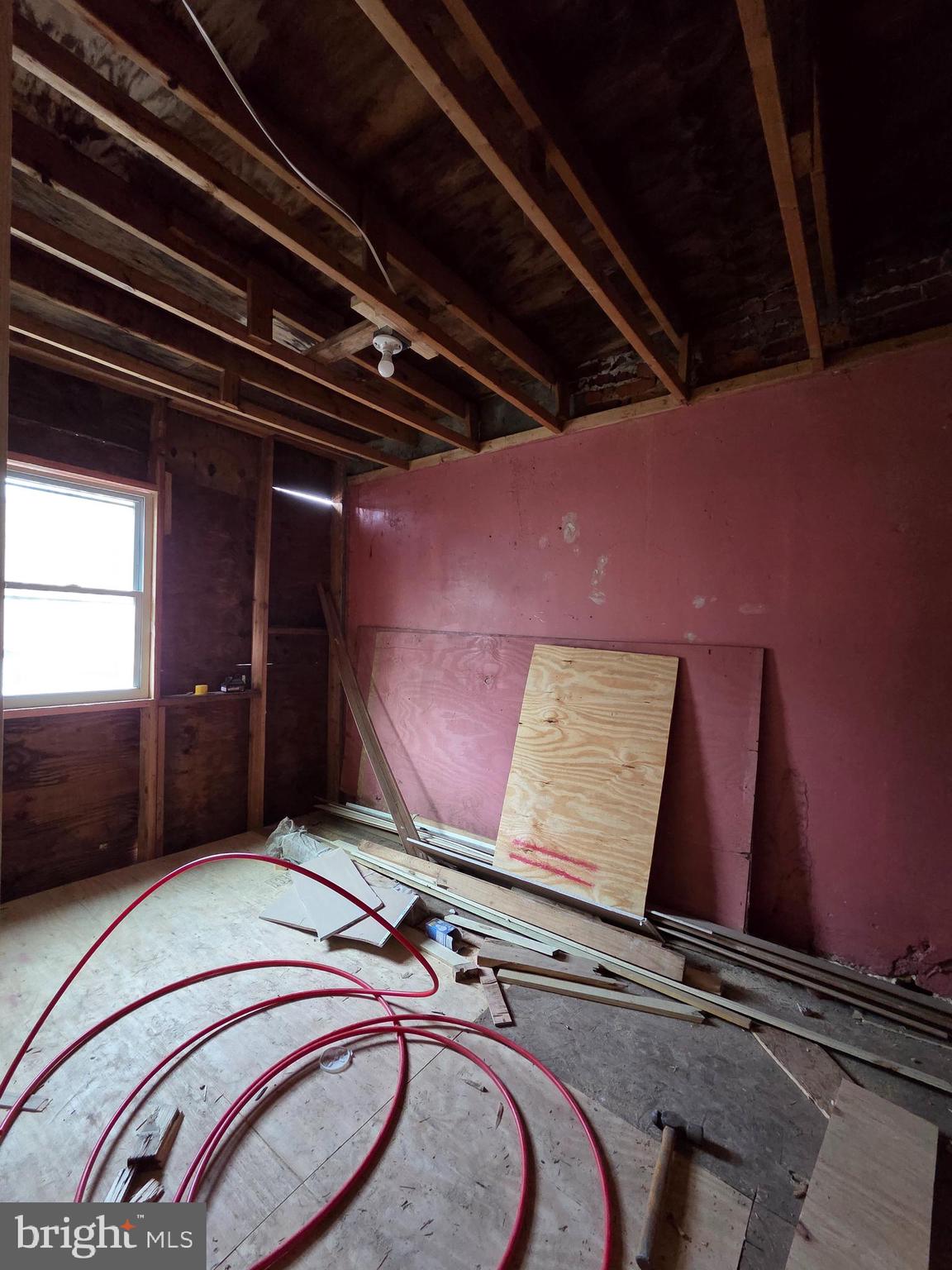 2836 N ORKNEY STREET