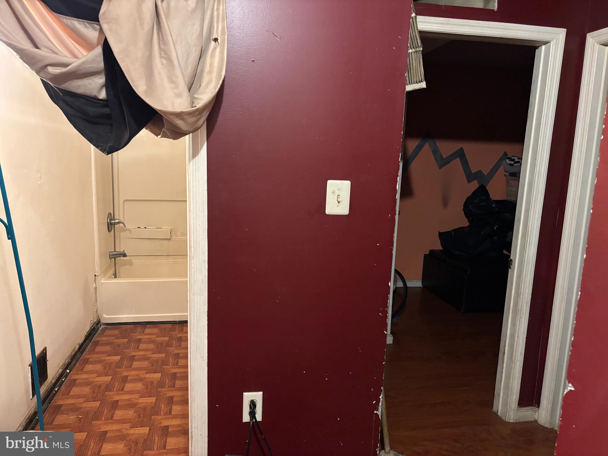 1247 CAMBRIDGE COURT