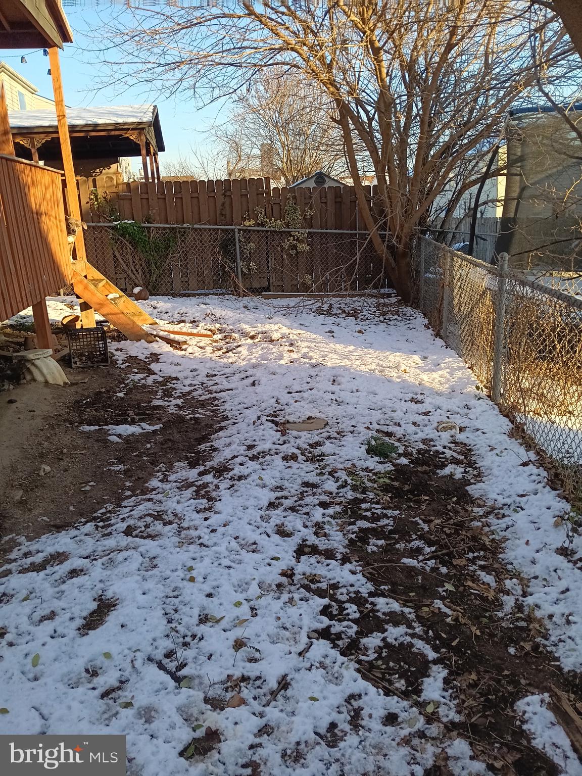 1247 CAMBRIDGE COURT