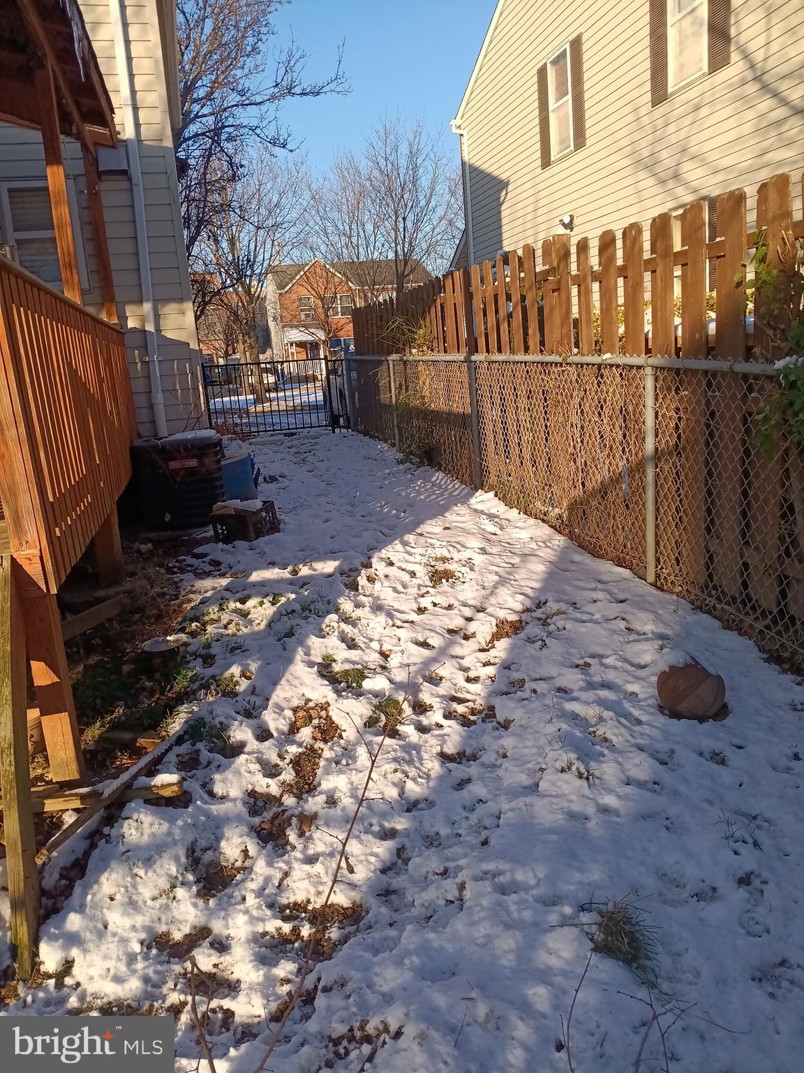 1247 CAMBRIDGE COURT