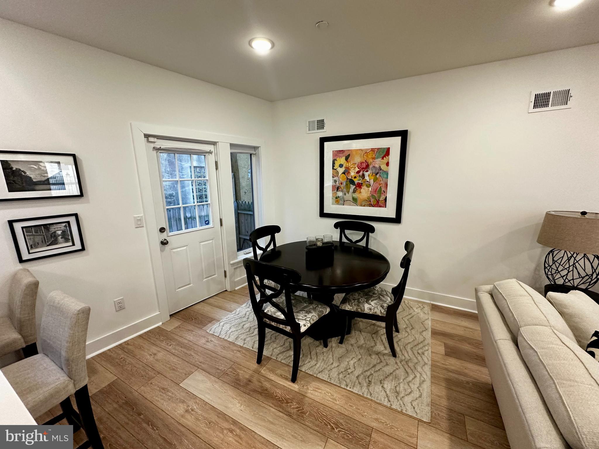 2008 S COLLEGE AVENUE A