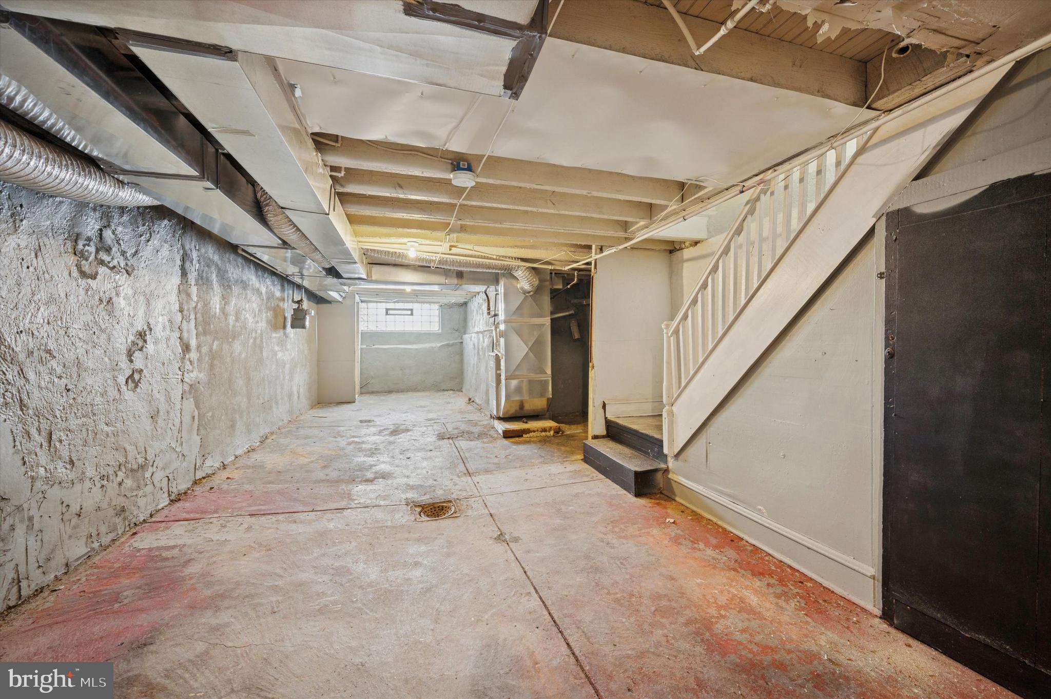 5232 ARLINGTON STREET