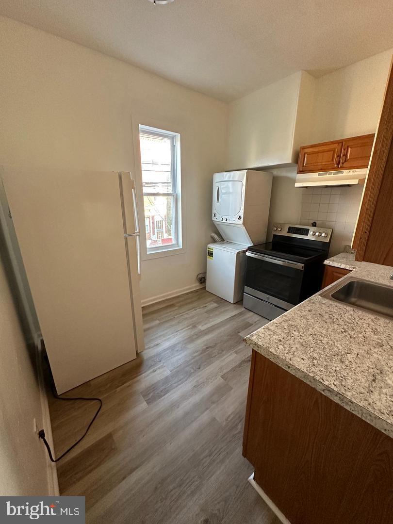 2563 N 17TH STREET 1