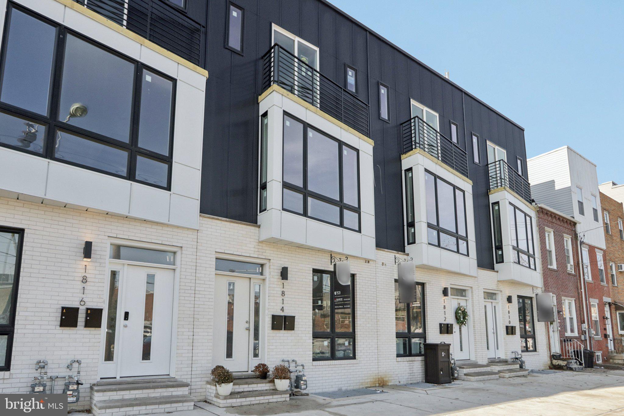 1814 E MOYAMENSING AVENUE B