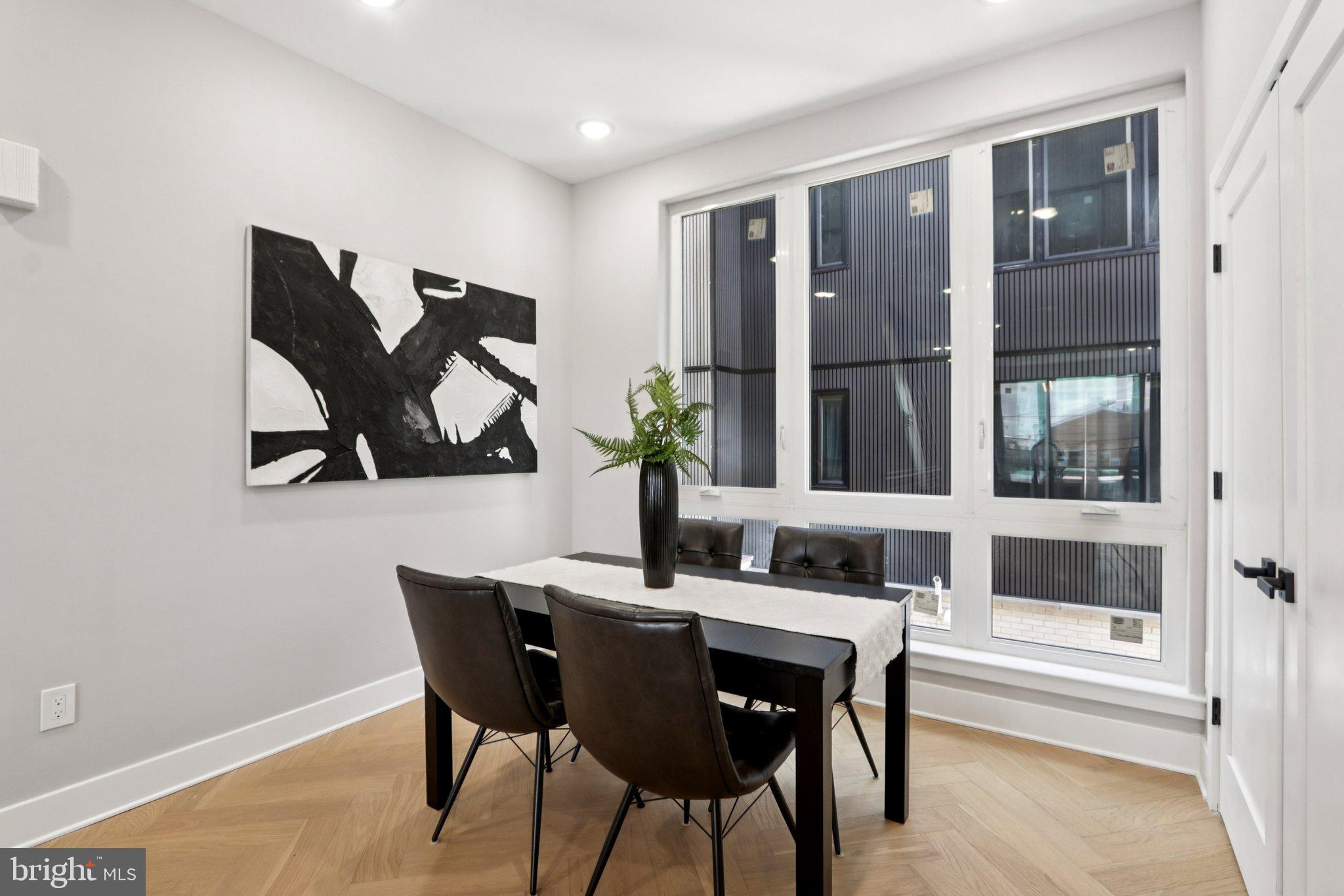 1814 E MOYAMENSING AVENUE B