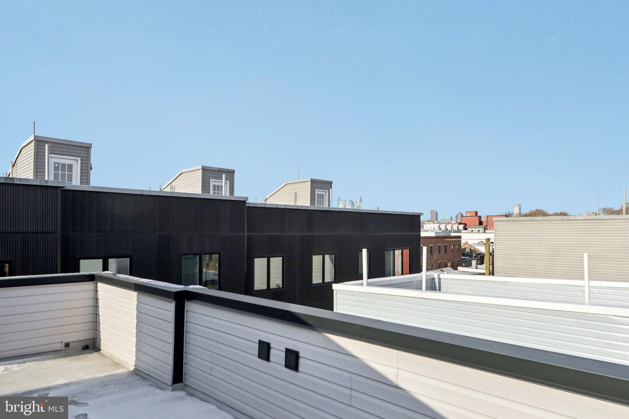 1814 E MOYAMENSING AVENUE B