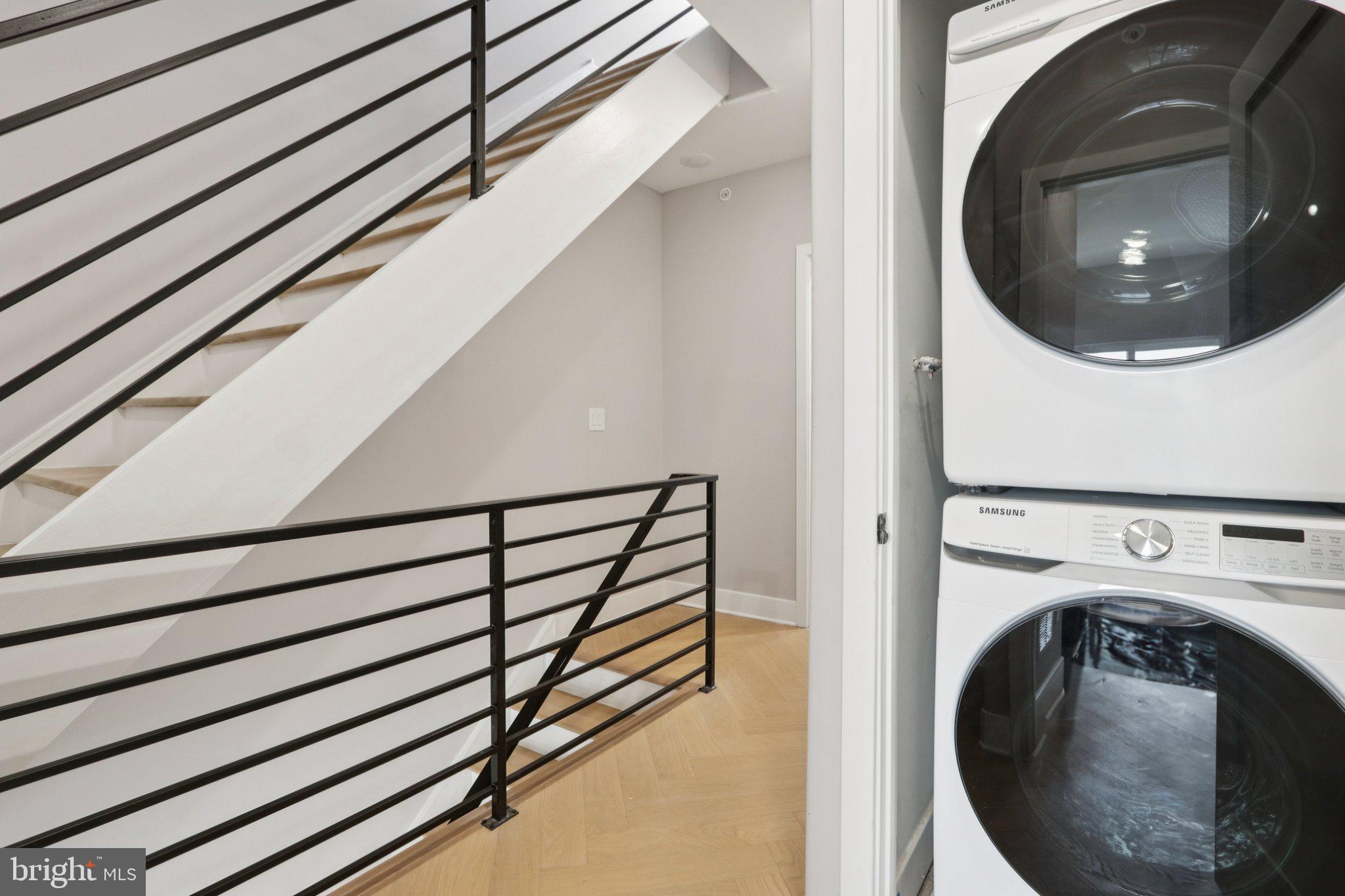 1814 E MOYAMENSING AVENUE B