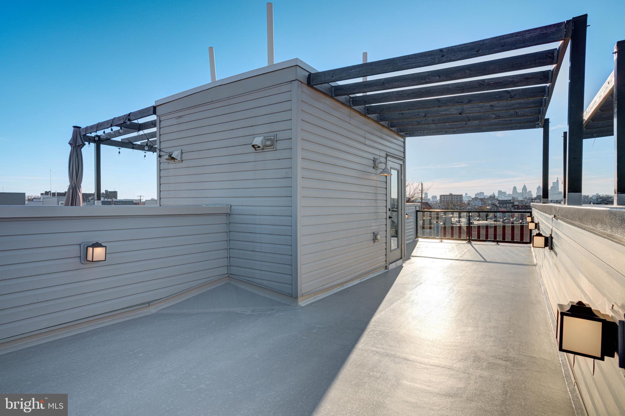 2526 E ALBERT STREET