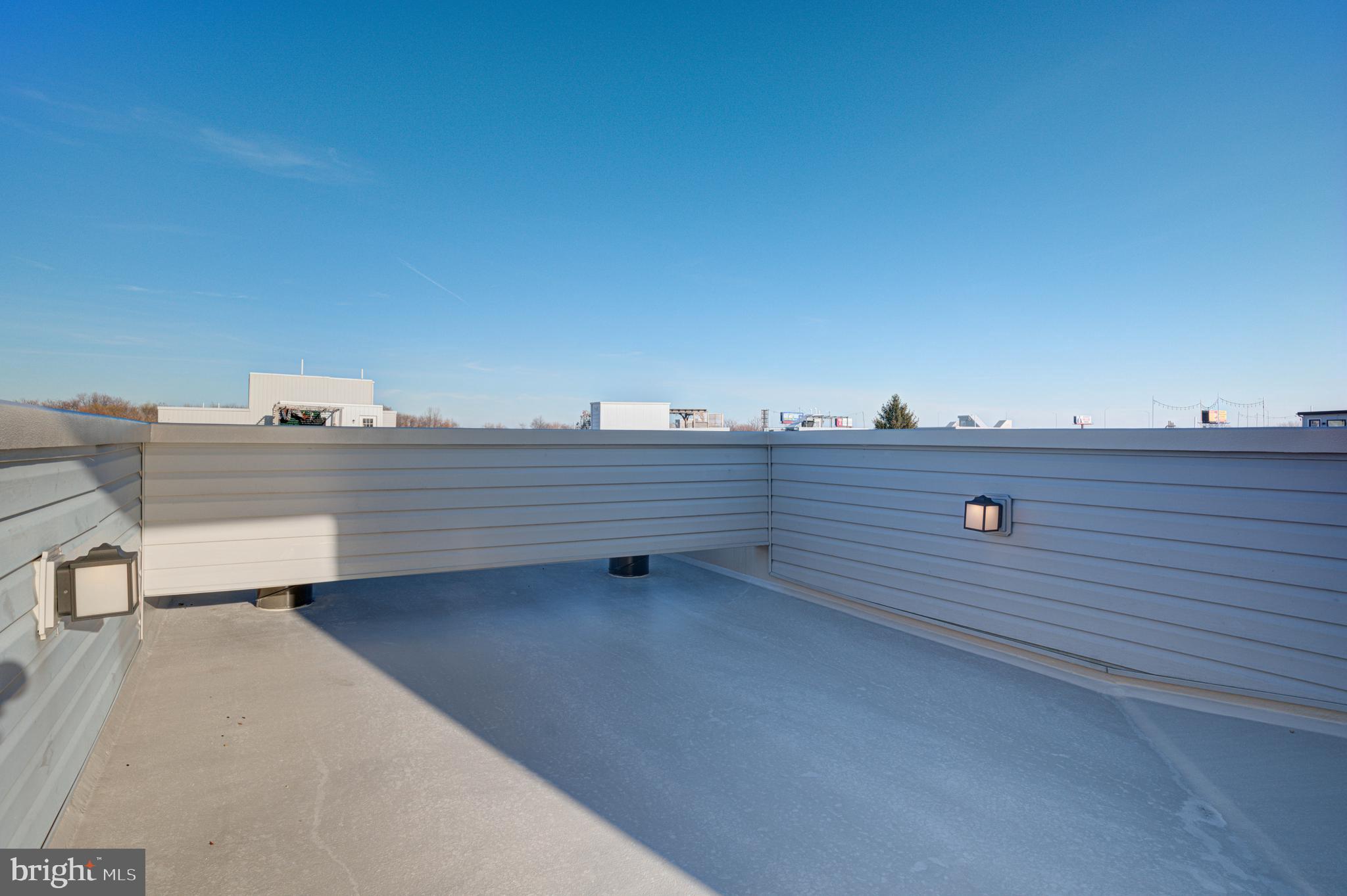 2526 E ALBERT STREET