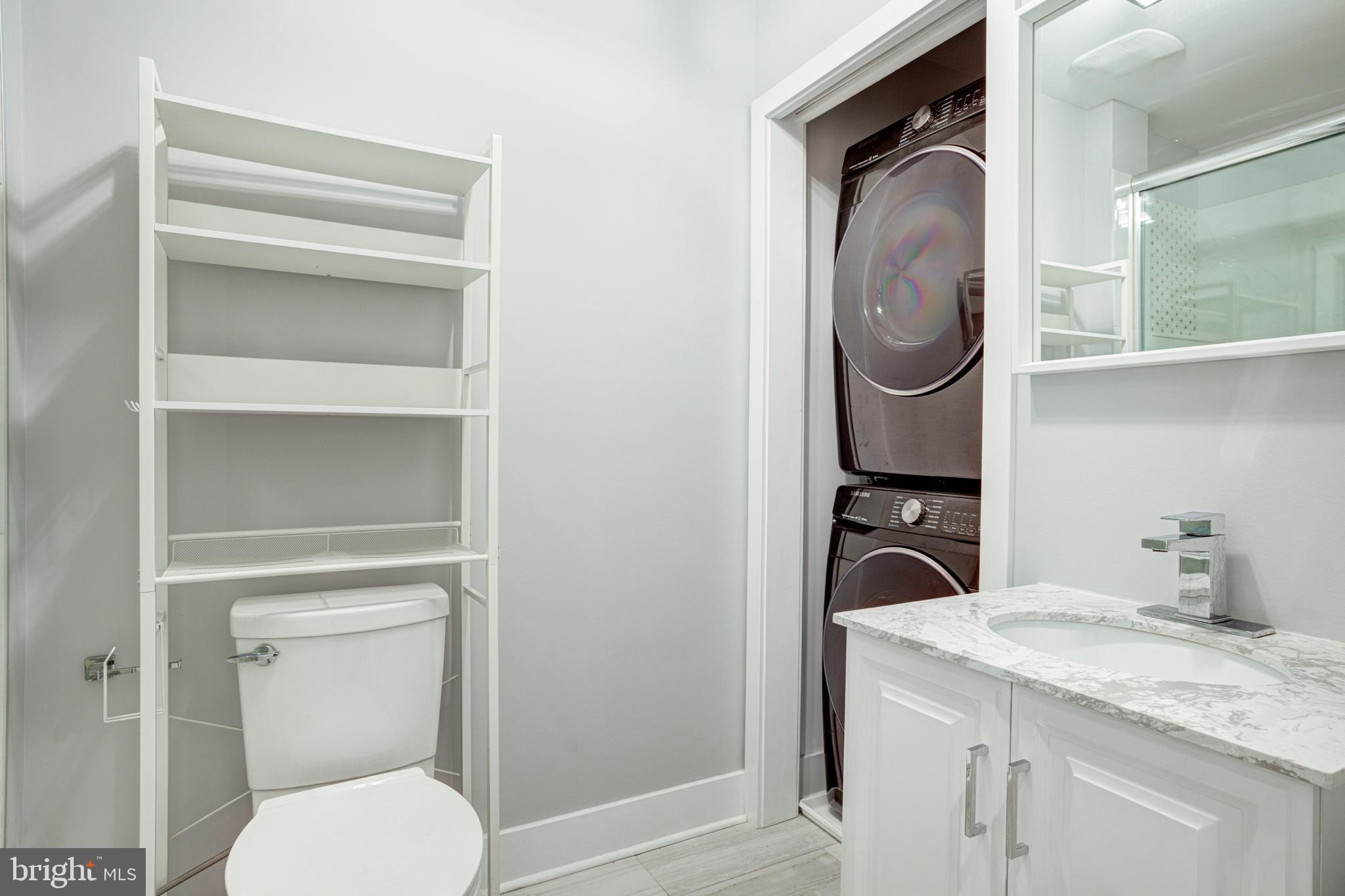 2526 E ALBERT STREET