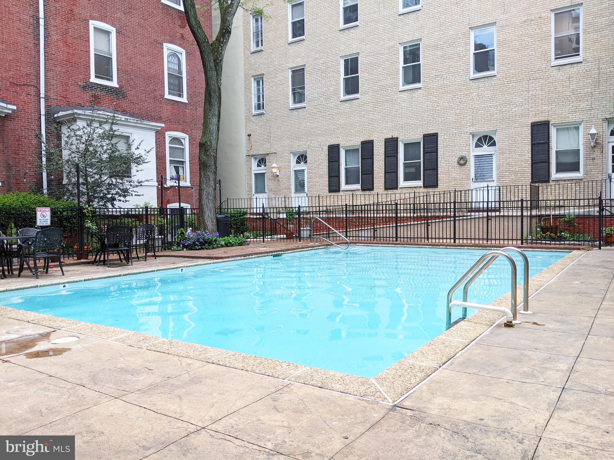 1008 SPRUCE STREET 20 1018 - 1M