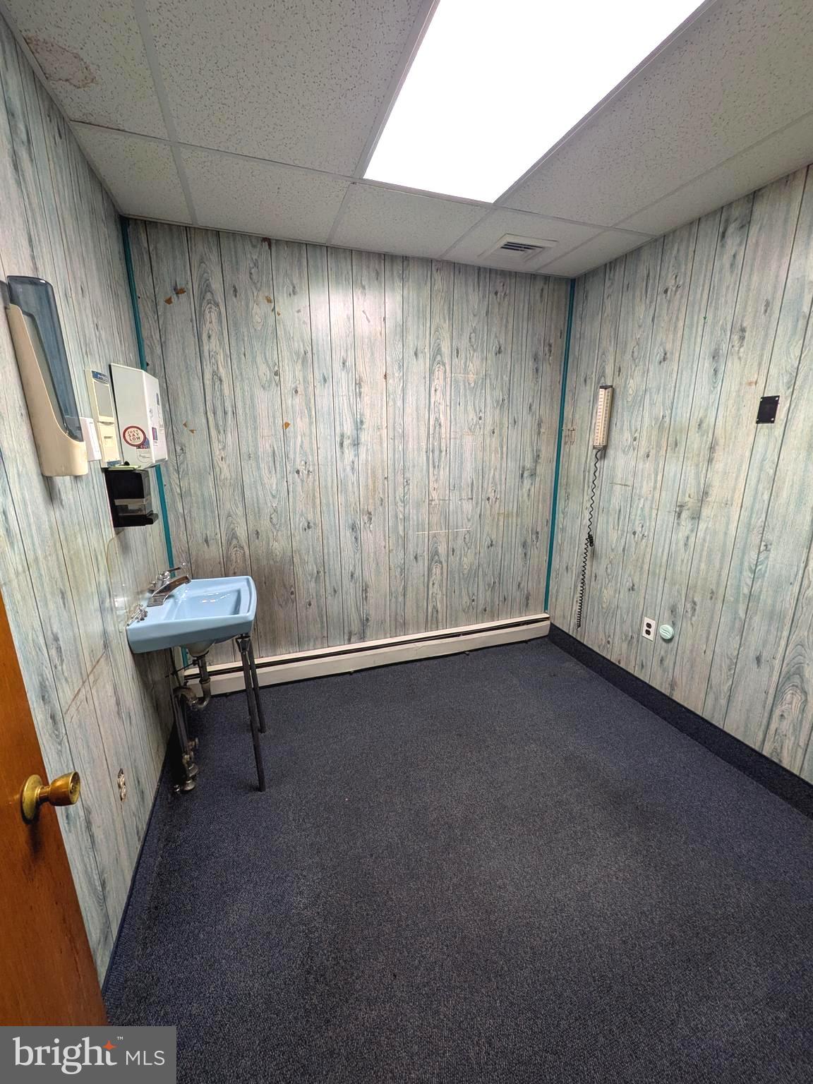 7620 OGONTZ AVENUE 24