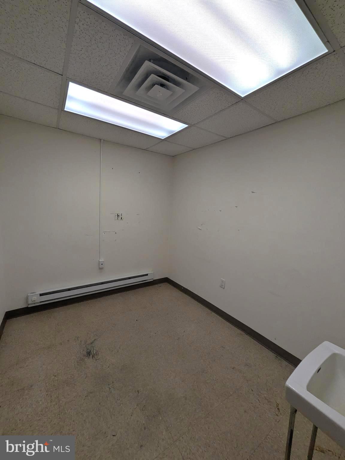 7620 OGONTZ AVENUE 24