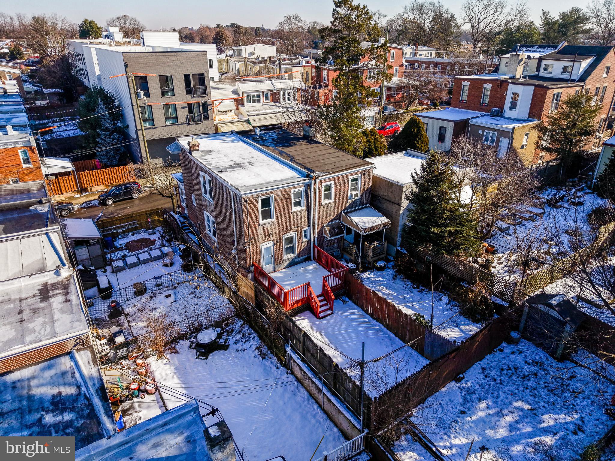 4004 MITCHELL STREET