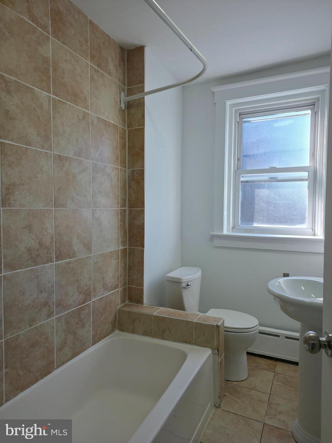 4004 MITCHELL STREET