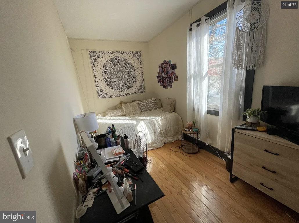 1945 N 18TH STREET B