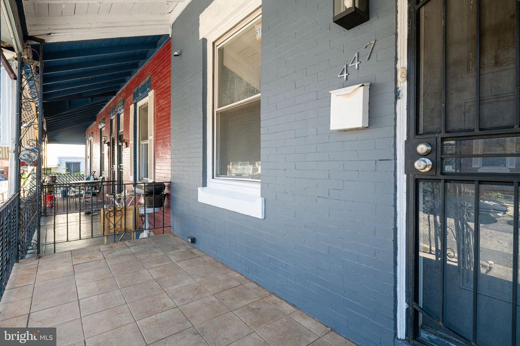 447 N WILTON STREET