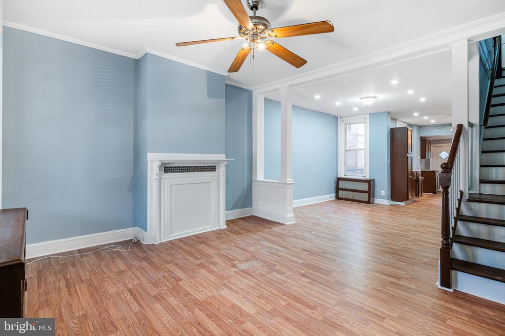 447 N WILTON STREET