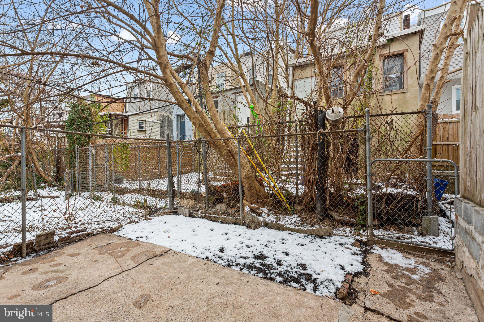 1218 S HANSON STREET