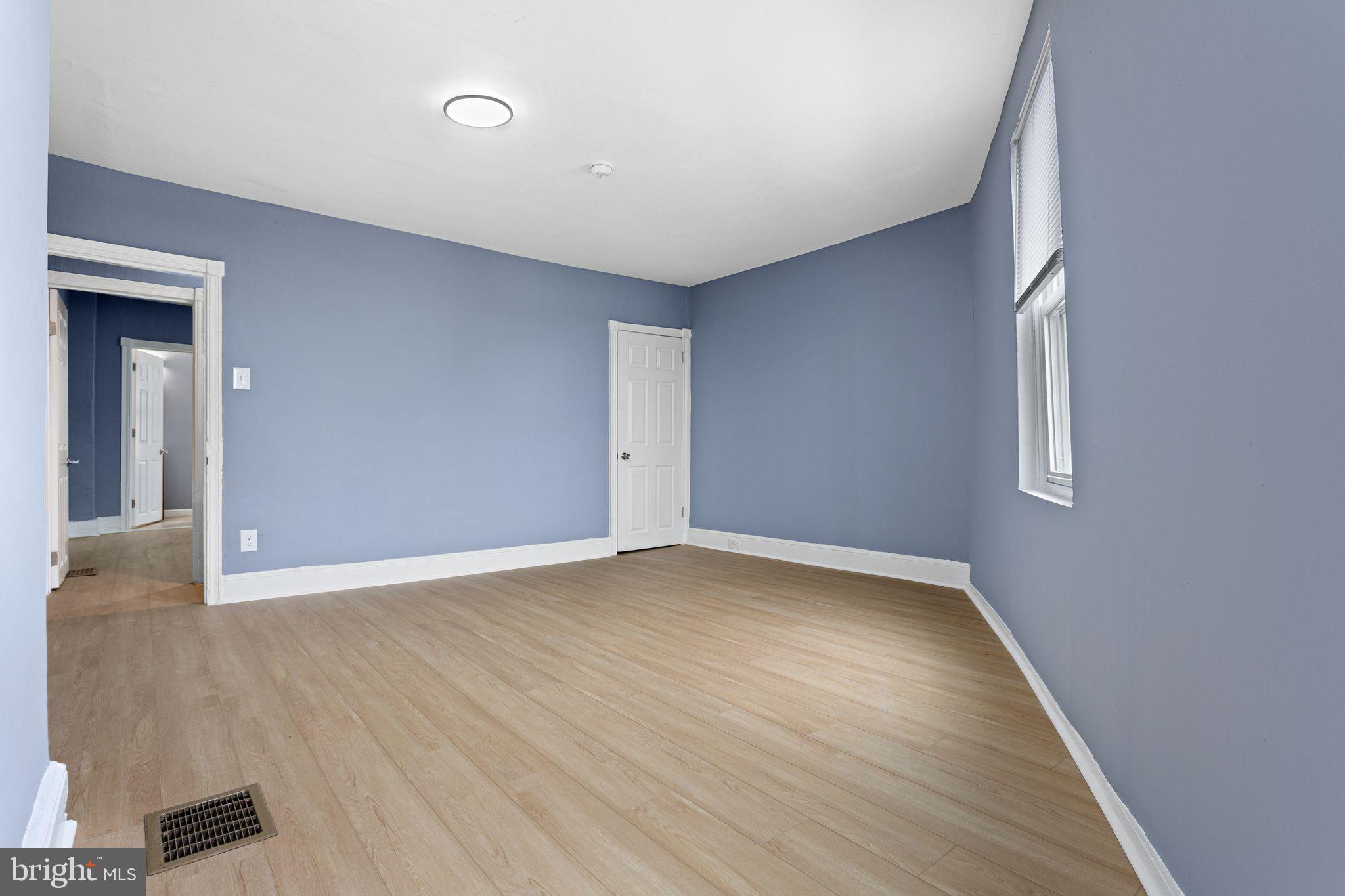 1218 S HANSON STREET