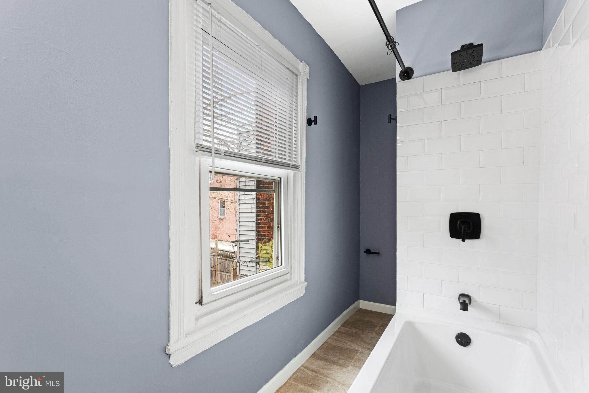 1218 S HANSON STREET